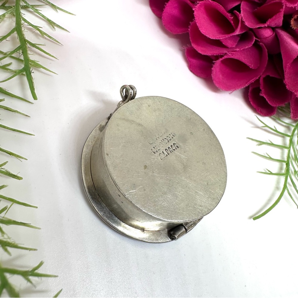 VINTAGE⚜️ Abalone Alpaca Made In Mexico Mini Pill Box - Picture 6 of 15